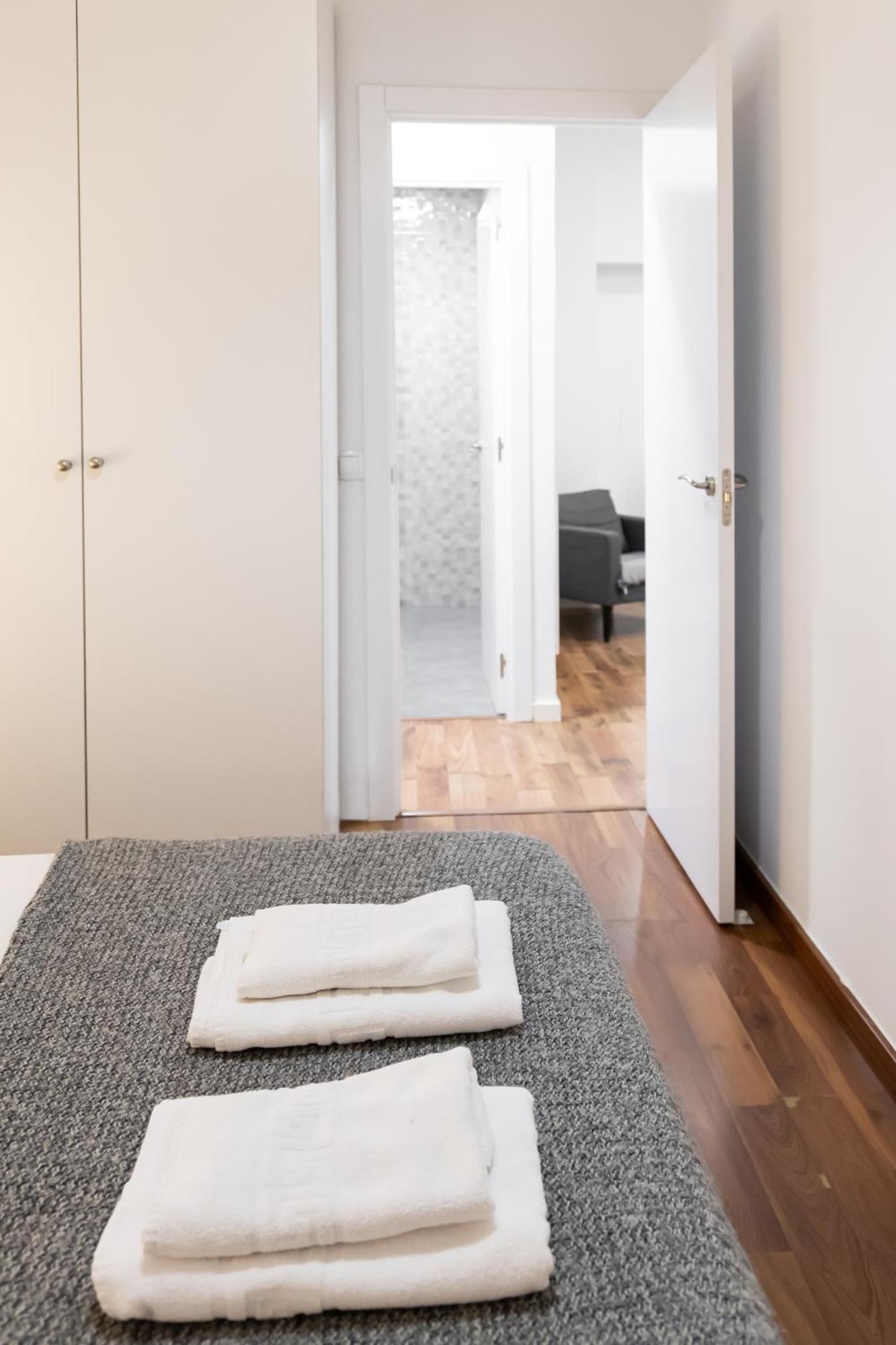 Down Town Apartment Valencia Ngoại thất bức ảnh