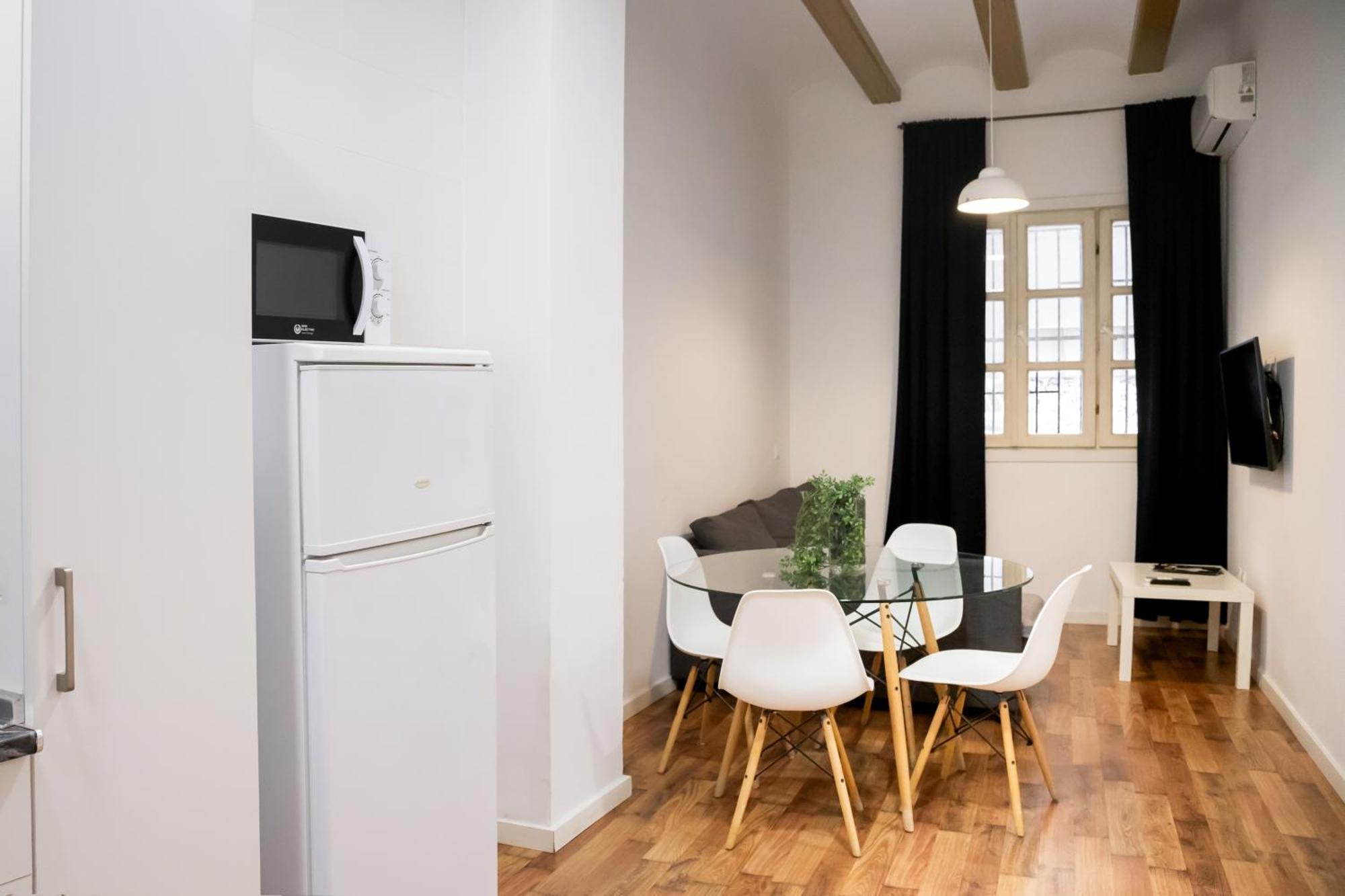 Down Town Apartment Valencia Ngoại thất bức ảnh