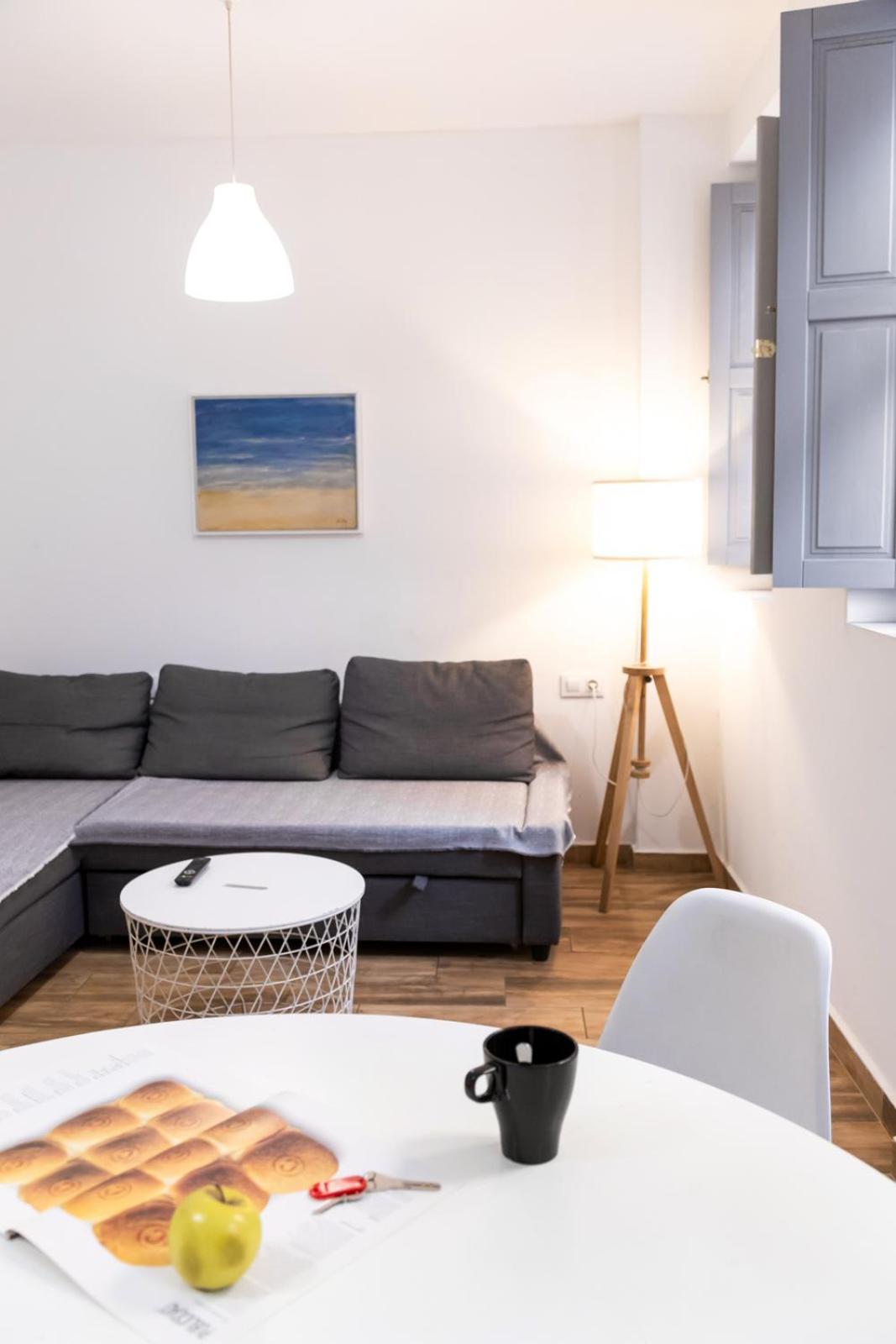 Down Town Apartment Valencia Ngoại thất bức ảnh